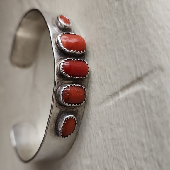 Vintage Native American Navajo Red and Orange Spiny Oyster Shell Bracelet ❤️🧡 - Picture 4 of 12